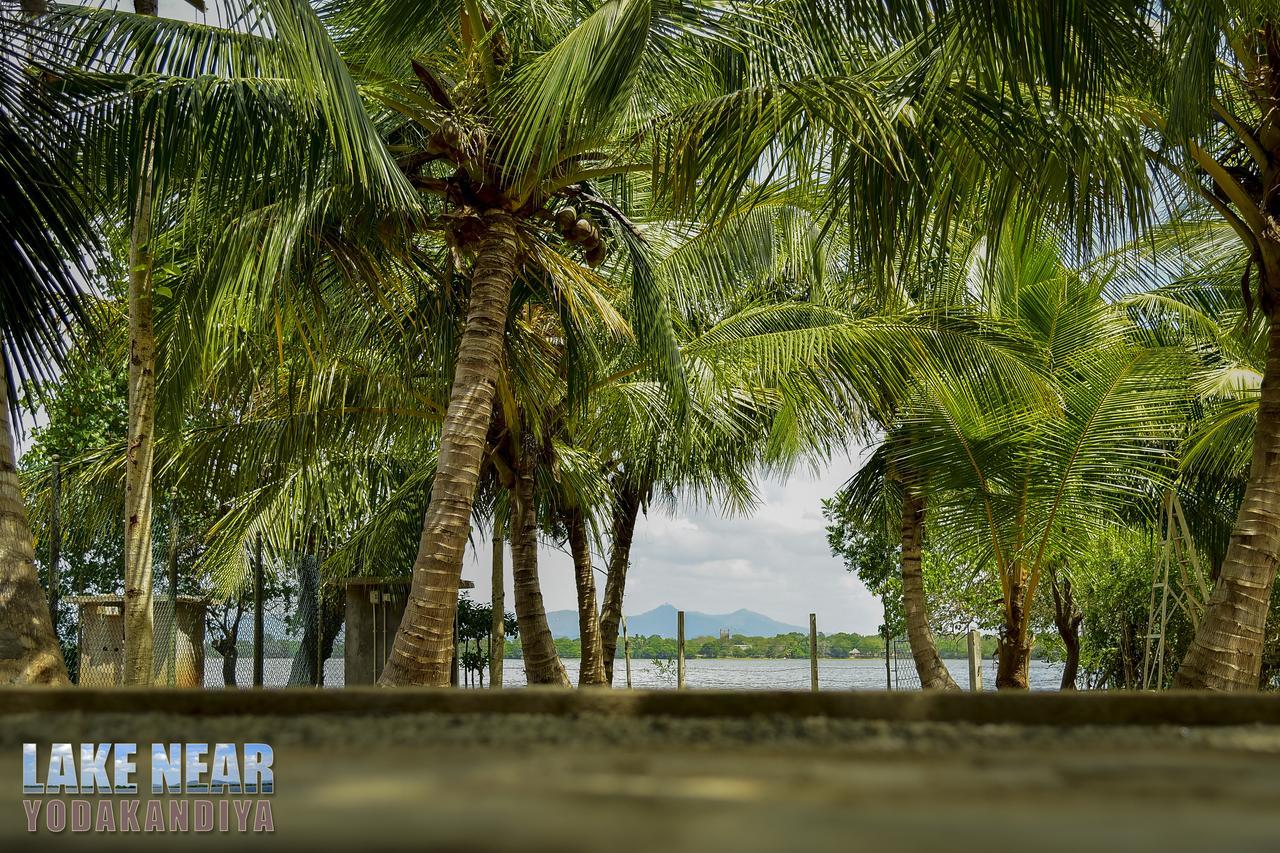 Lake Near Yala Tissamaharama Bagian luar foto